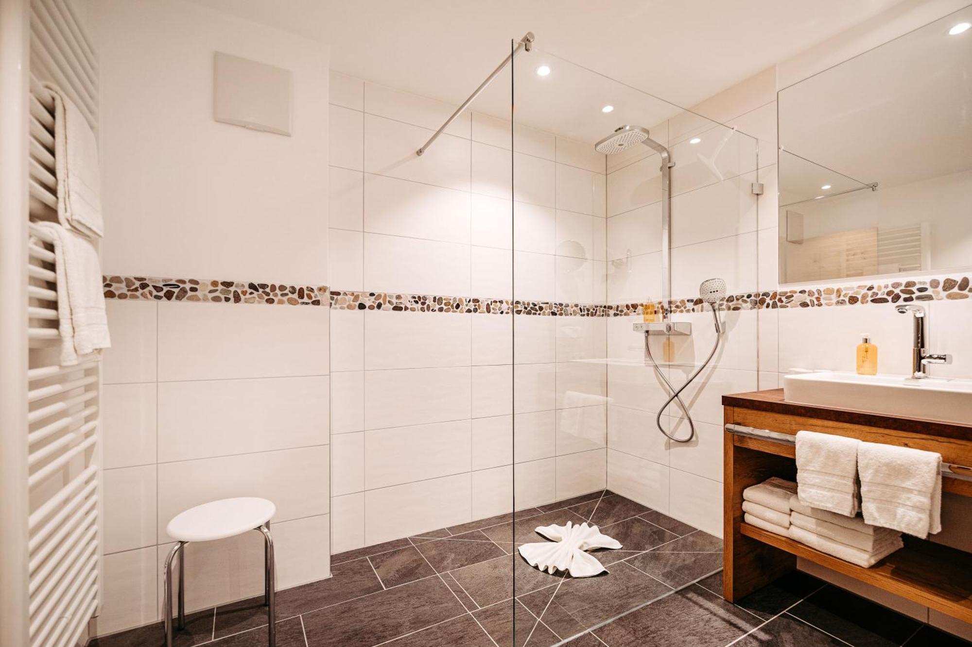 Hotel Alpenstueble Appartements Mittelberg Eksteriør billede