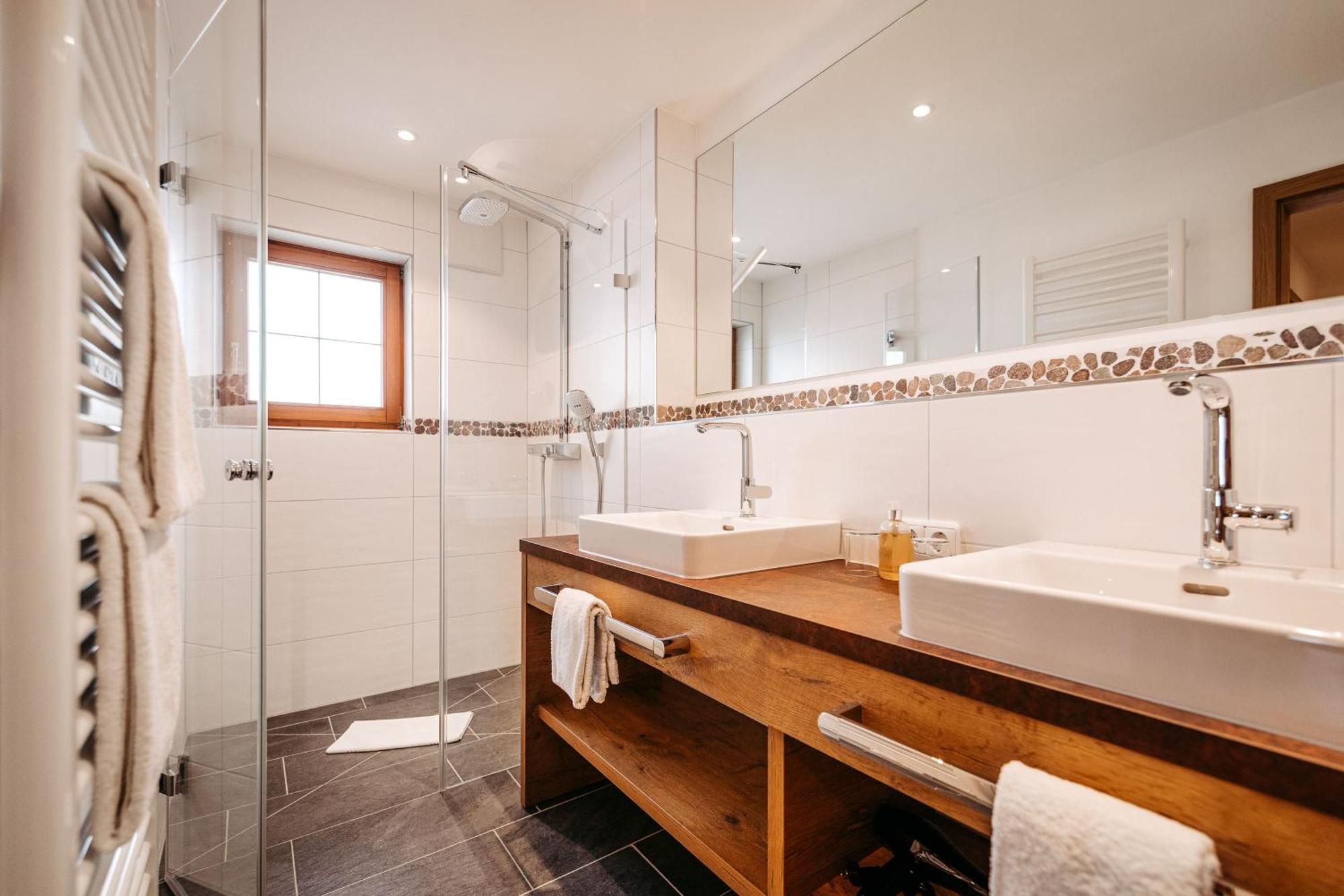 Hotel Alpenstueble Appartements Mittelberg Eksteriør billede